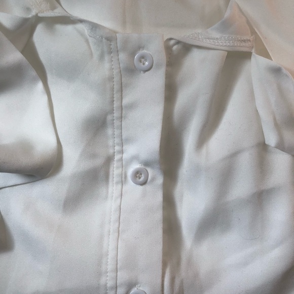 🦋 3/$25 Tie Neck Drop Shoulder Blouse - Picture 6 of 7